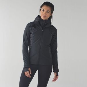 Lululemon Wind stunner Softshell Jacket 6 Small